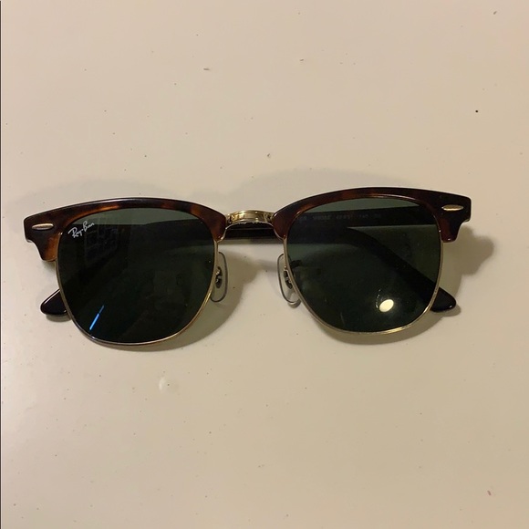Rayban Clubmasters in Tortoise Shell - Picture 1 of 4